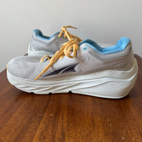 Altra Via Olympus - Picture 3 of 16